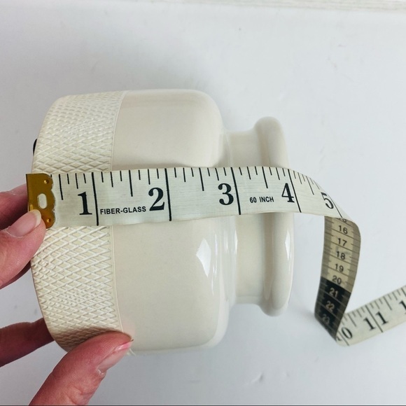 Magnolia Home Ceramic Vase Short Ivory Minimalistic NEW - Picture 5 of 8